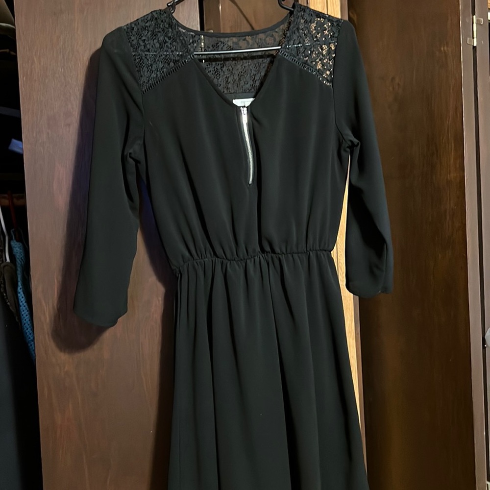 Maurice’s dress with tie and lace